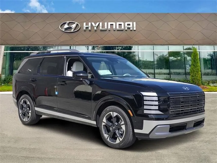 2026 Hyundai Palisade Limited photo 1