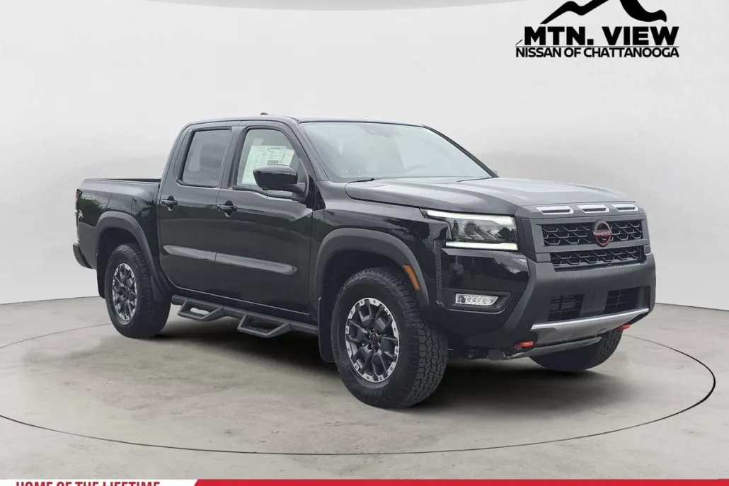 2026 Nissan Frontier PRO-4X photo 1