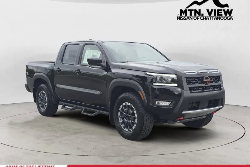 2026 Nissan Frontier PRO-4X photo 1