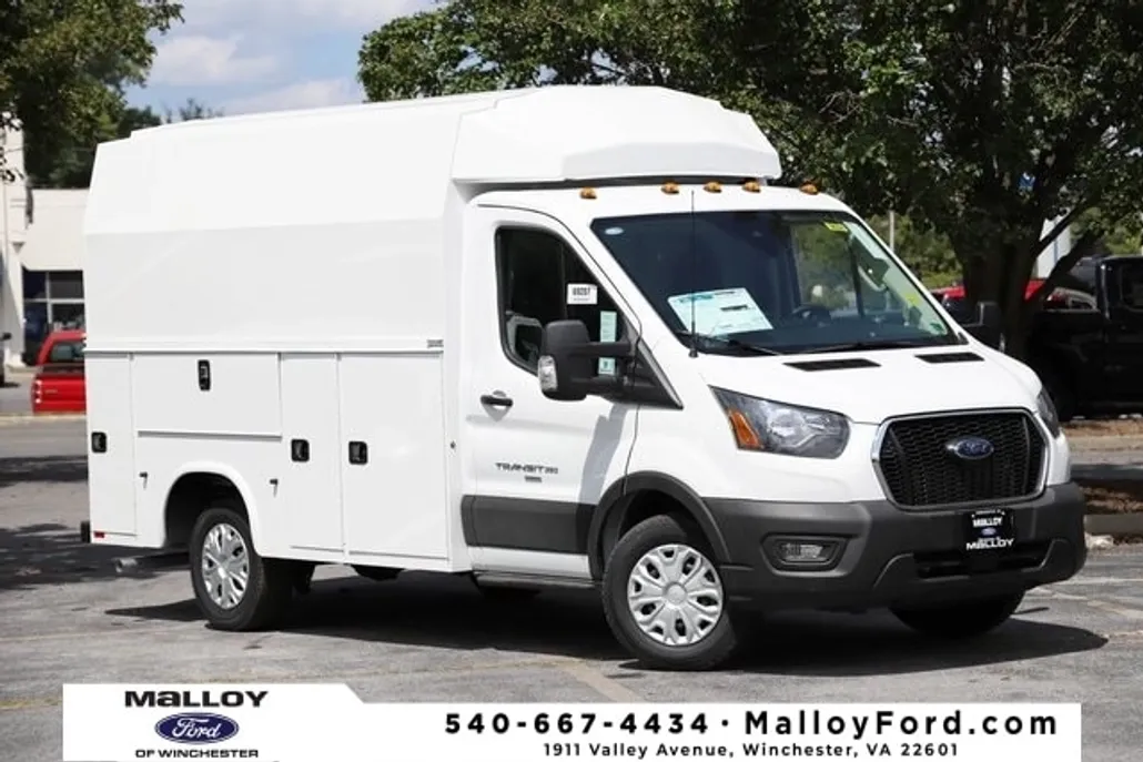 2025 Ford Transit photo 1