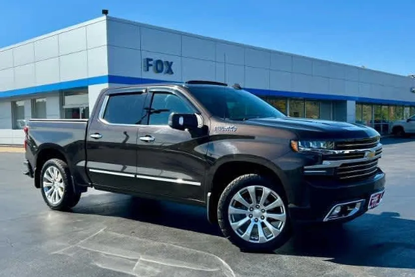 2019 Chevrolet Silverado 1500 High Country photo 1