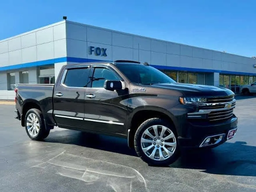 2019 Chevrolet Silverado 1500 High Country photo 1