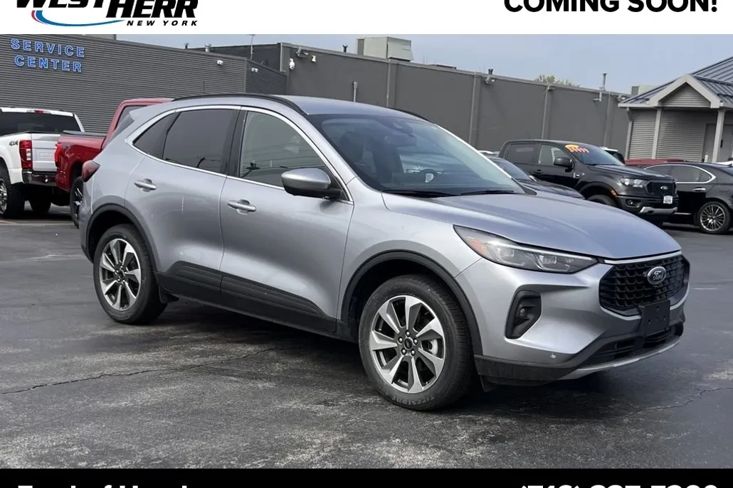 2024 Ford Escape Platinum photo 1