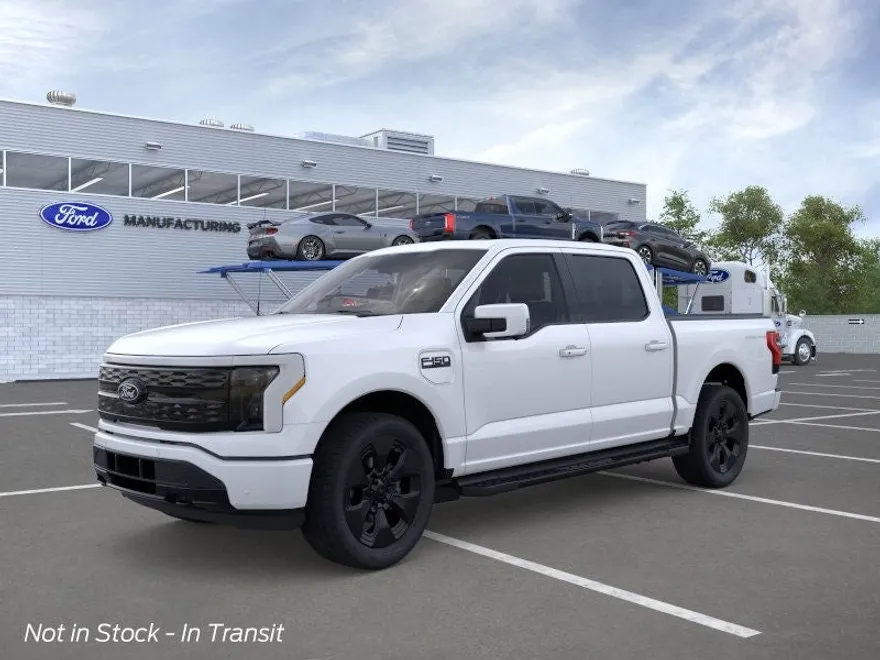 2025 Ford F-150 Lightning photo 1