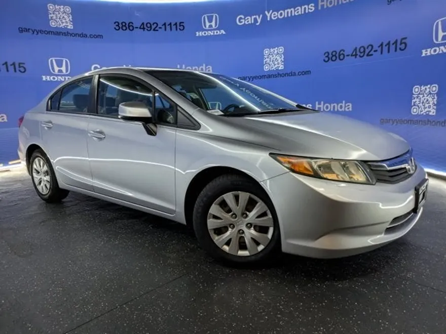 2012 Honda Civic LX photo 1