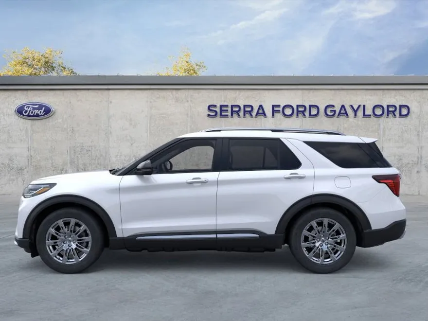 2025 Ford Explorer Platinum photo 1