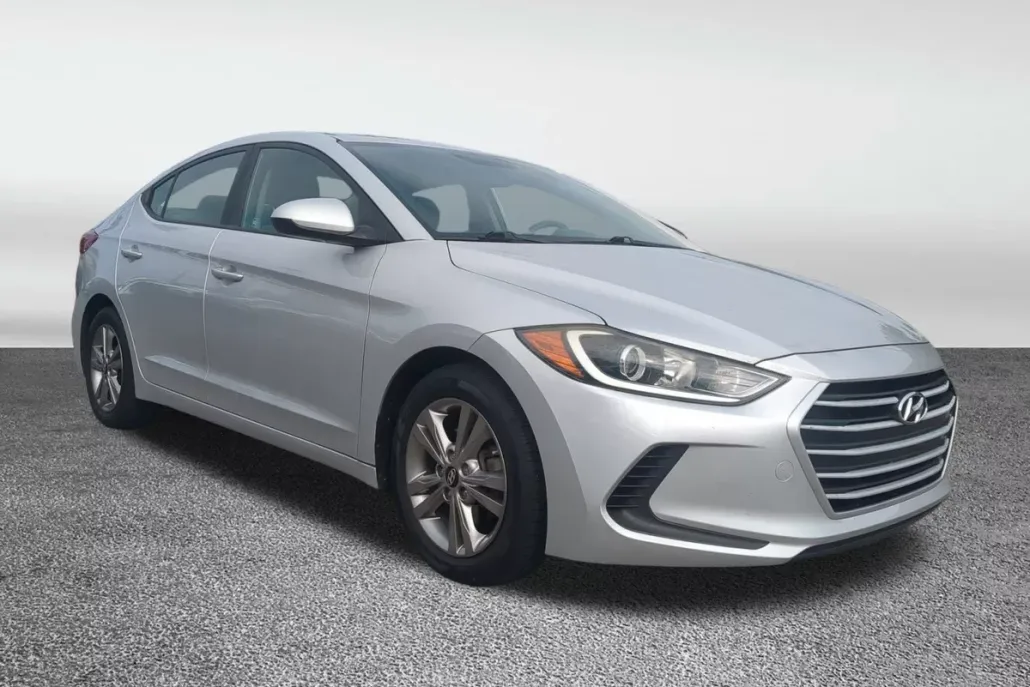 2017 Hyundai Elantra SE photo 1