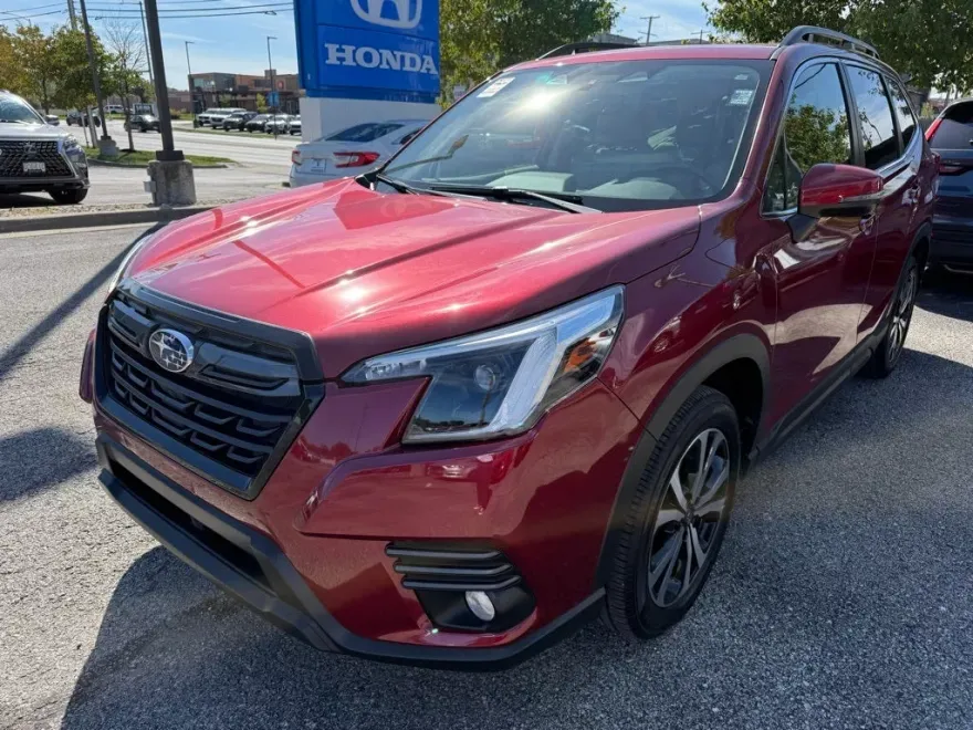 2023 Subaru Forester Limited photo 1