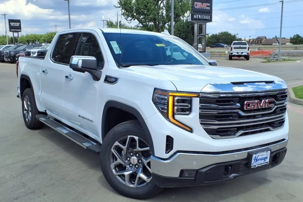 2026 Gmc Sierra 1500 SLT photo 1