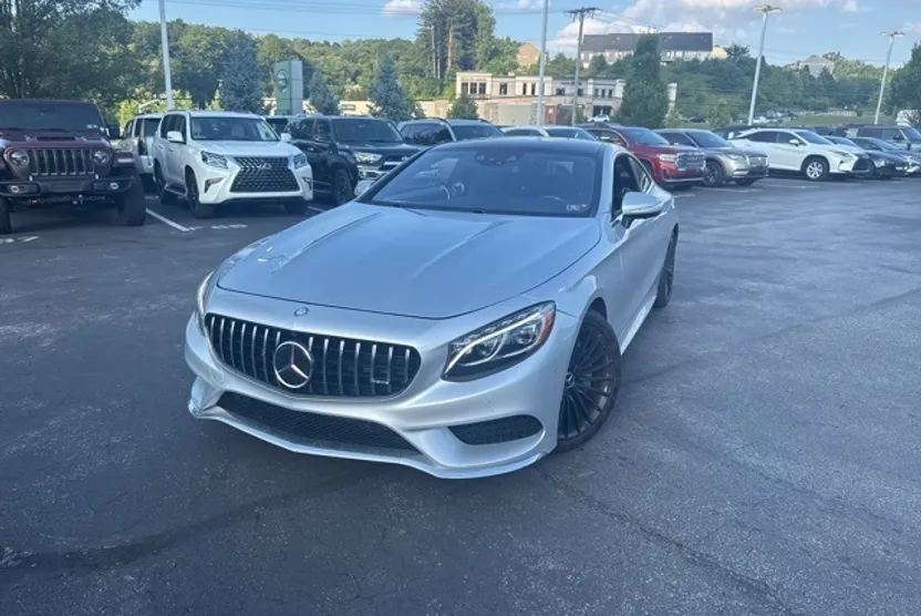 2015 Mercedes Benz S 550 photo 1