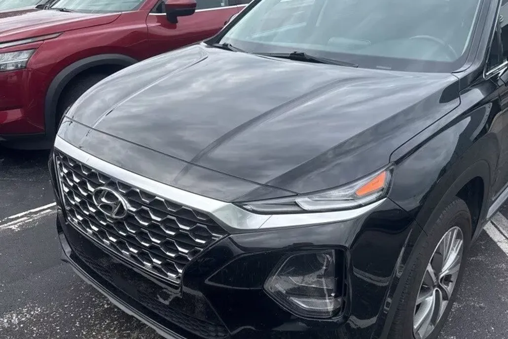 2020 Hyundai Santa Fe SEL photo 1