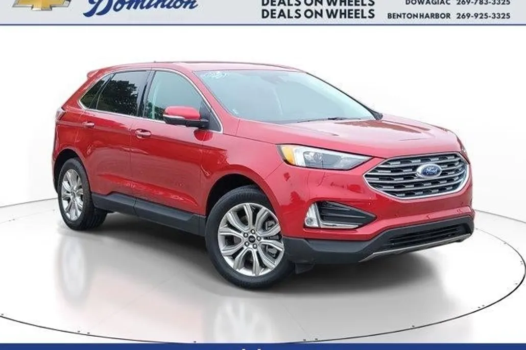 2024 Ford Edge Titanium photo 1
