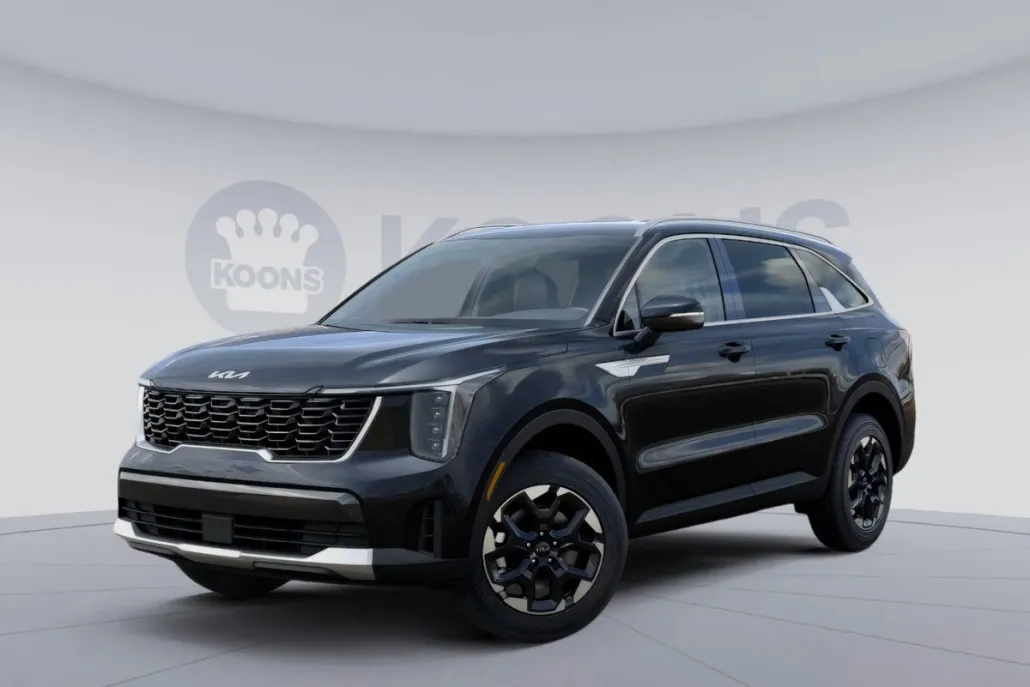 2025 Kia Sorento S photo 1