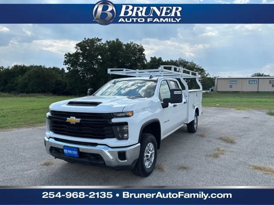 2025 Chevrolet Silverado 2500HD photo 1