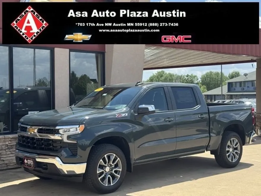 2025 Chevrolet Silverado 1500 LT photo 1