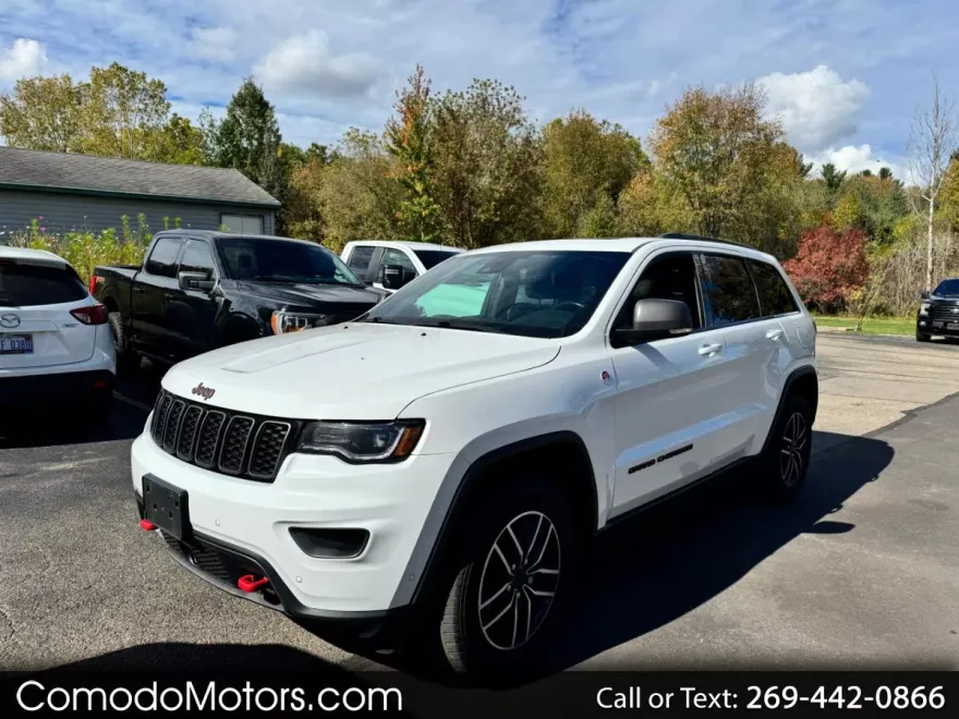 2019 Jeep Grand Cherokee Trailhawk photo 1
