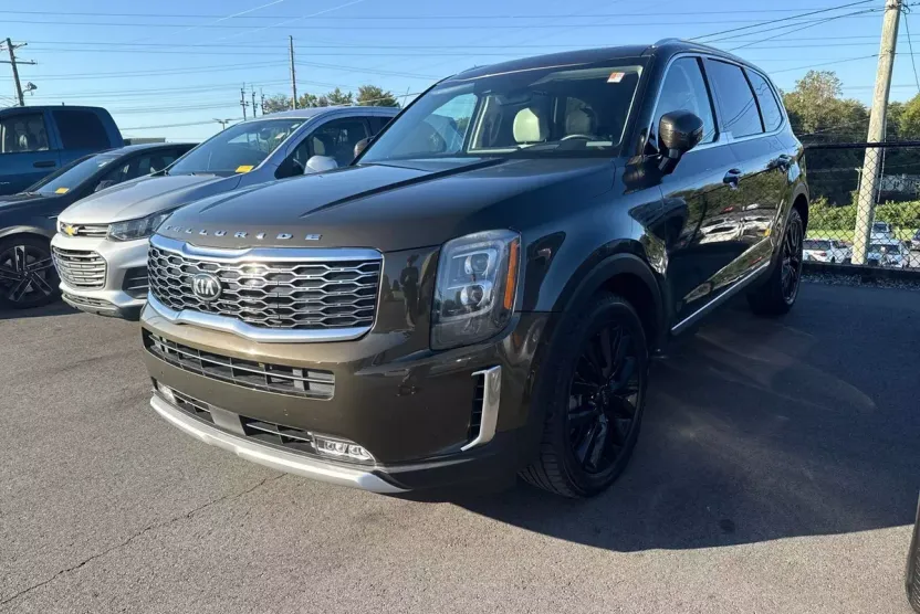 2020 Kia Telluride SX photo 1