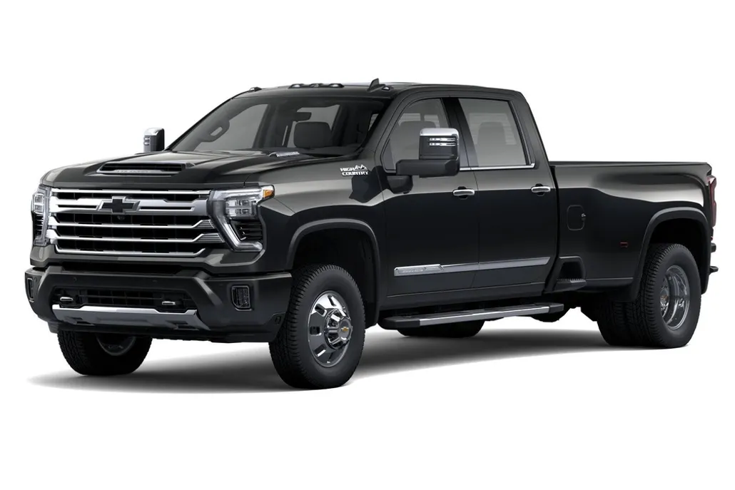 2026 Chevrolet Silverado 3500HD High Country photo 1
