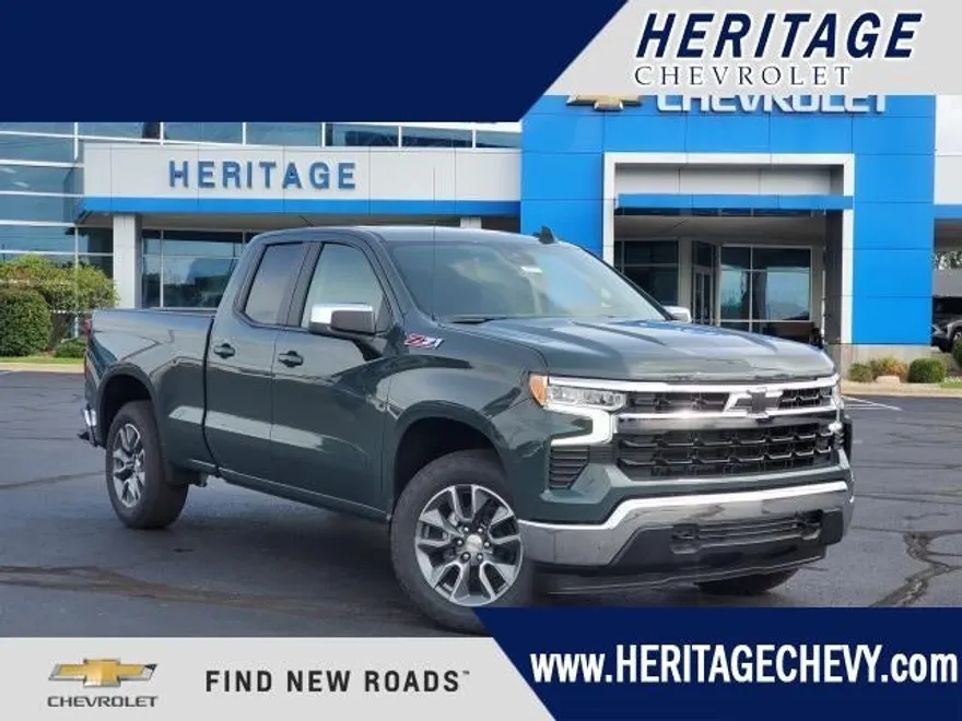 2026 Chevrolet Silverado 1500 LT photo 1