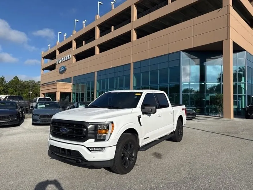2021 Ford F-150 XLT photo 1