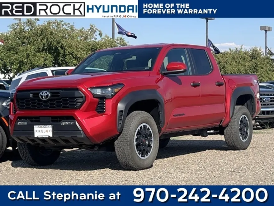 2024 Toyota Tacoma TRD Sport photo 1