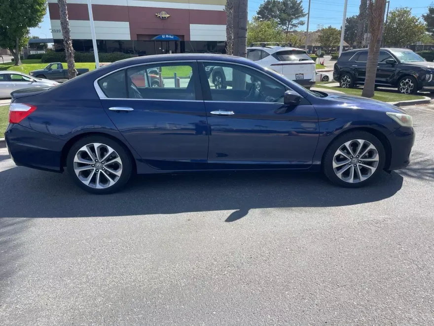 2013 Honda Accord Sport photo 1
