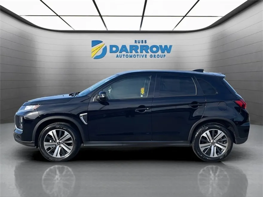 2023 Mitsubishi Outlander Sport SE photo 1