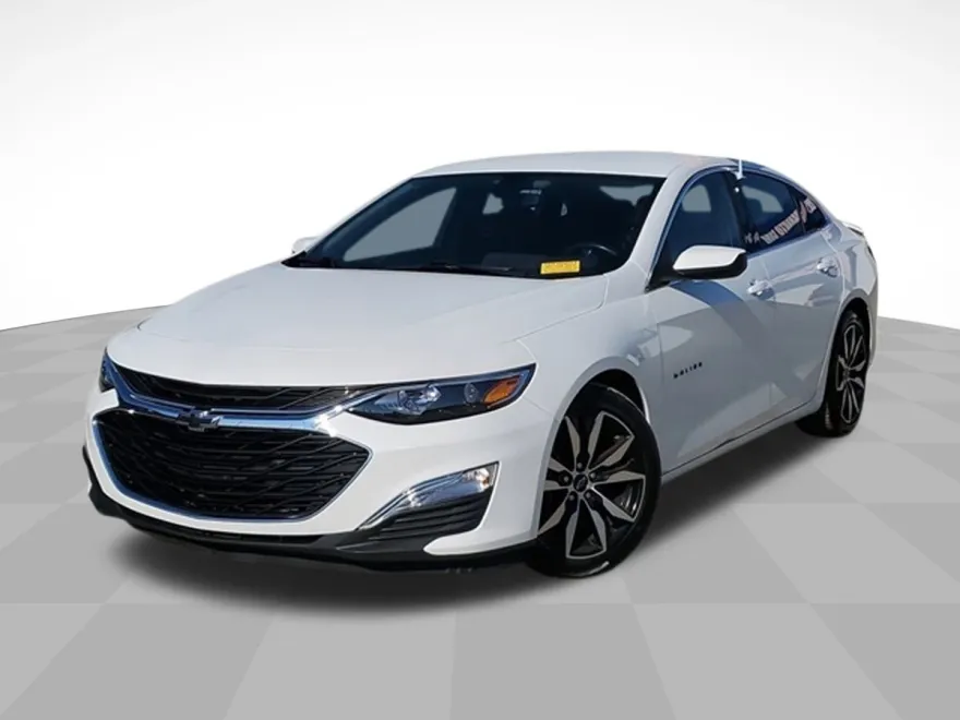 2021 Chevrolet Malibu RS photo 1