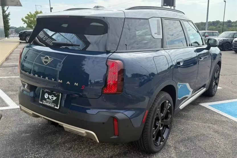 2026 Mini Countryman ALL4 S Iconic photo 1