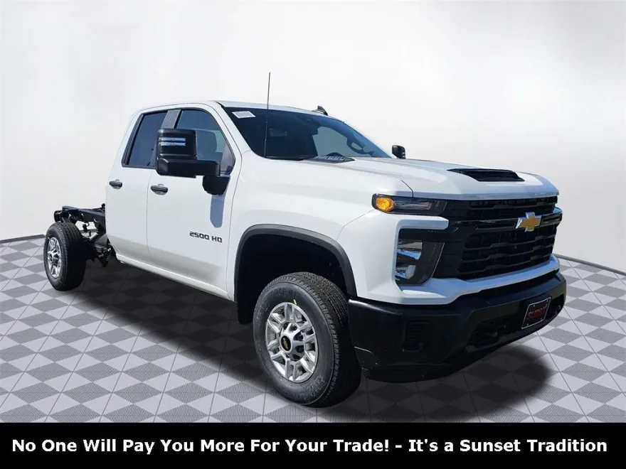 2025 Chevrolet Silverado 2500HD photo 1