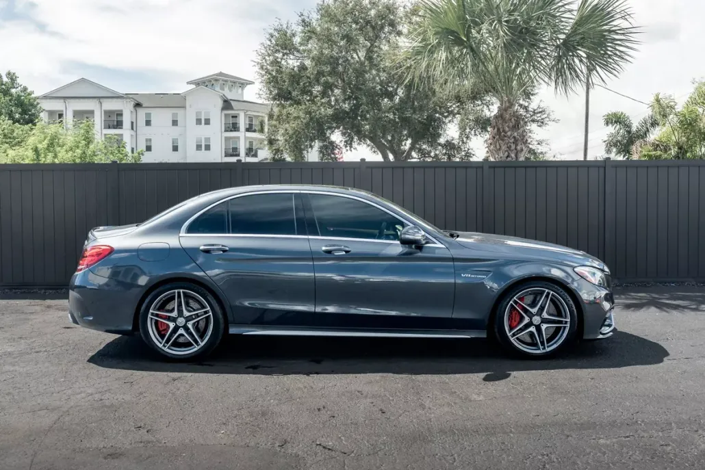 2016 Mercedes Benz C 63 AMG Sedan photo 1