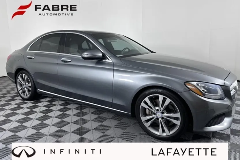 2017 Mercedes Benz C 300 photo 1