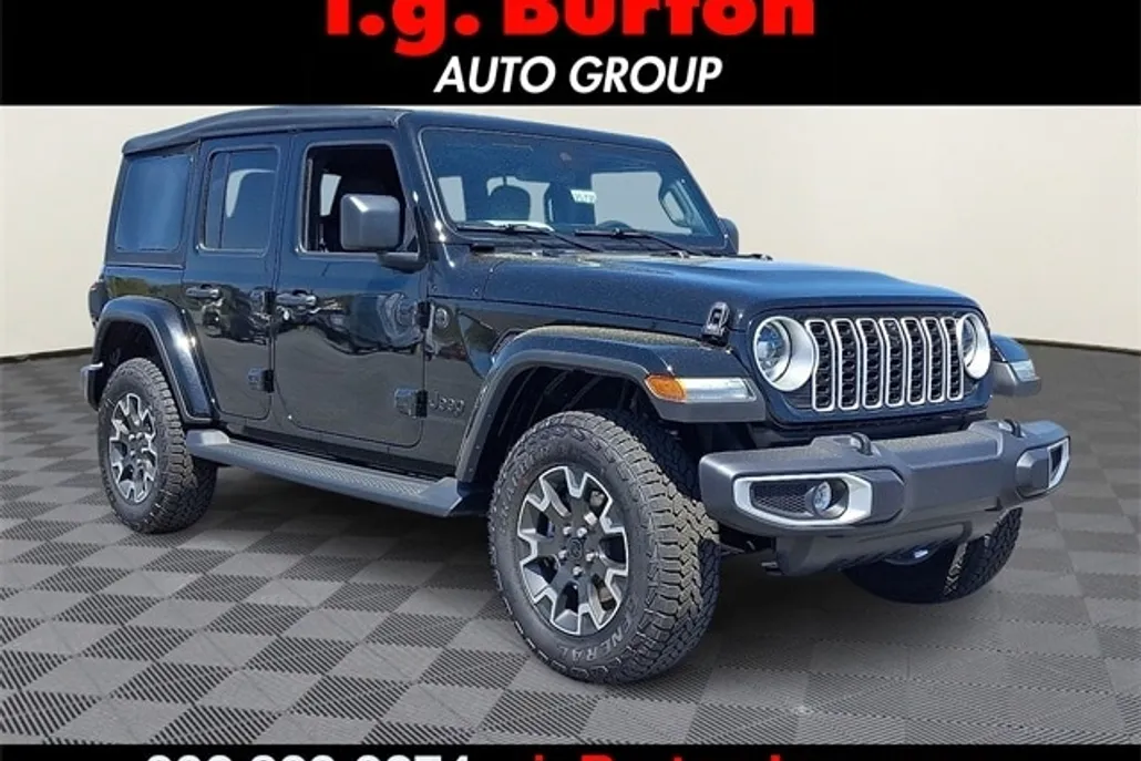 2025 Jeep Wrangler Sahara photo 1