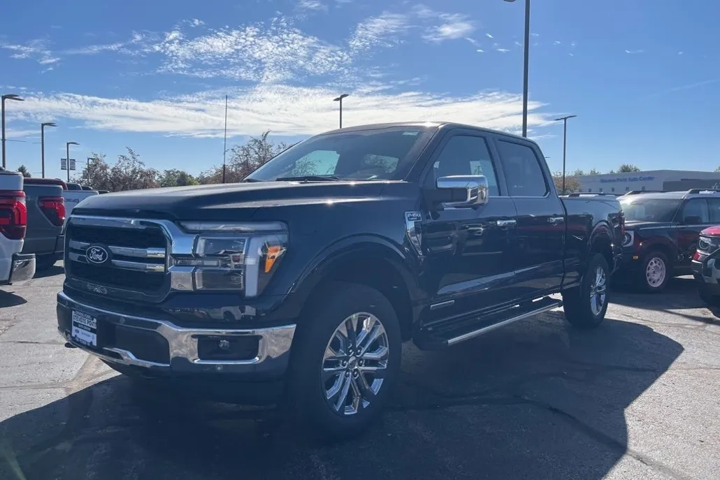 2025 Ford F-150 Lariat photo 1