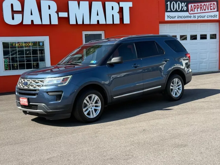 2018 Ford Explorer XLT photo 1