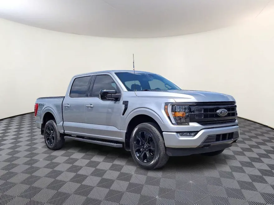 2022 Ford F-150 XLT photo 1
