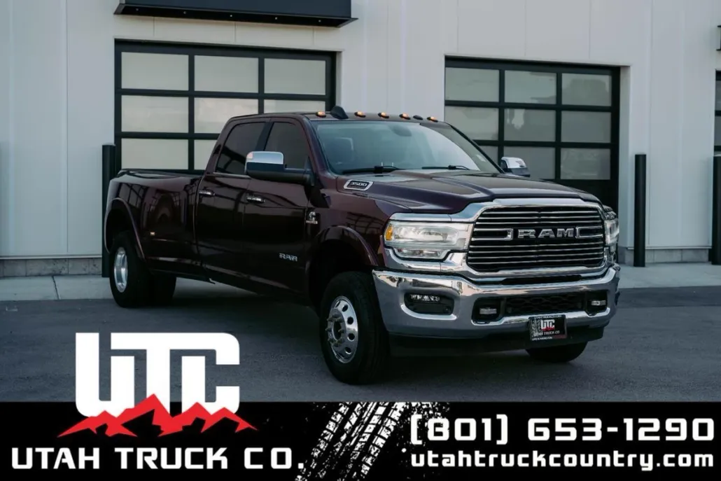 2022 Ram 3500 Laramie photo 1