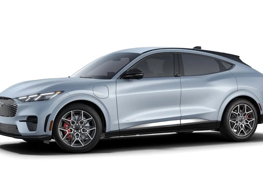 2025 Ford Mustang Mach-E GT photo 1