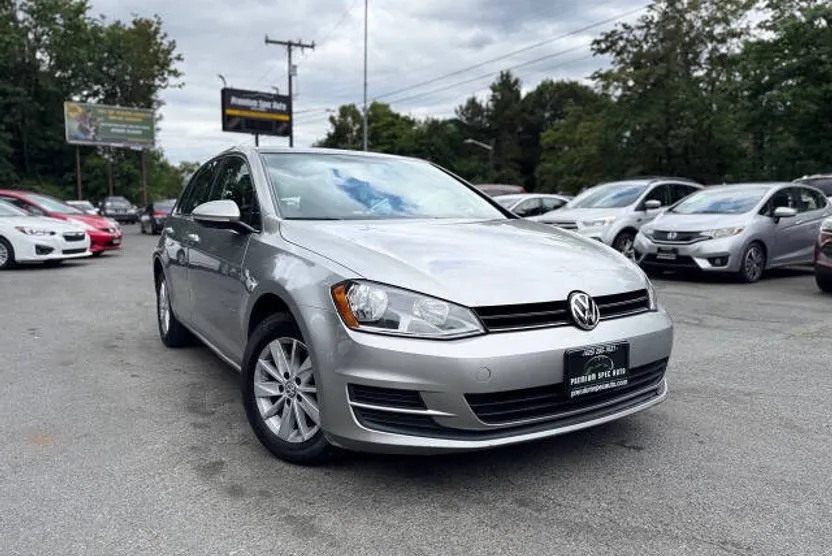 2016 Volkswagen Golf Base TDI SEL photo 1