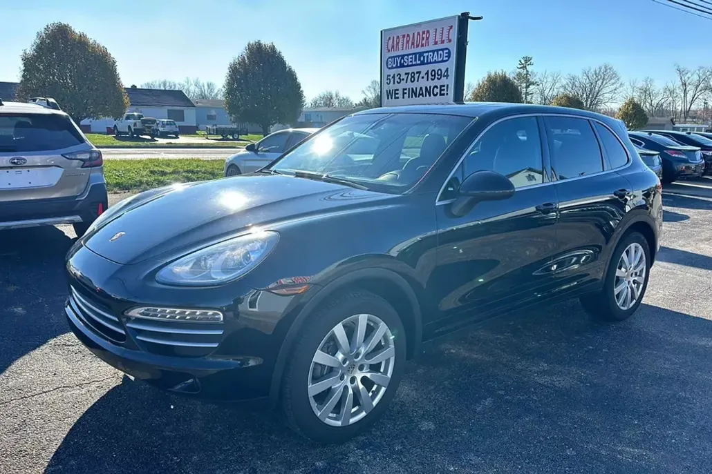2014 Porsche Cayenne Platinum Edition photo 1