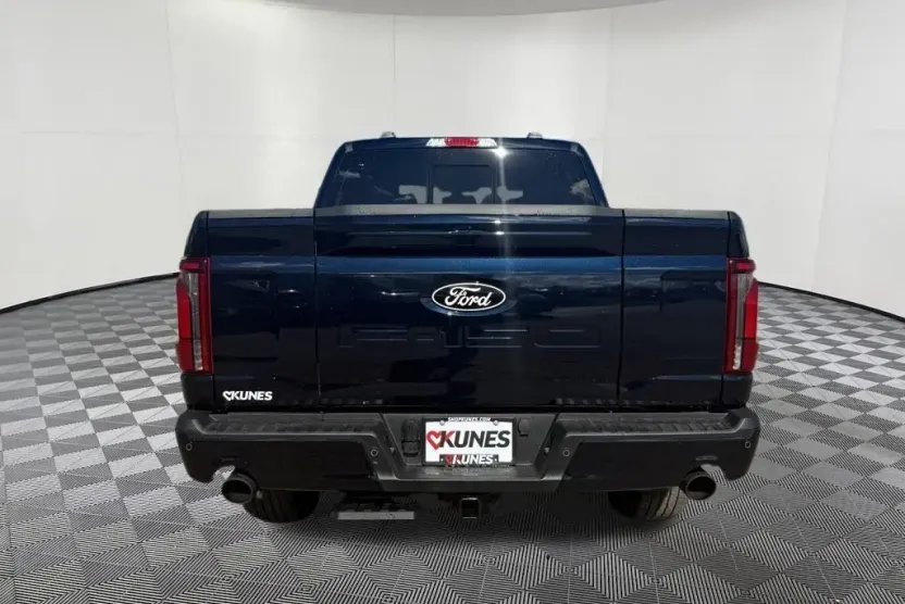 2025 Ford F-150 Lariat photo 1