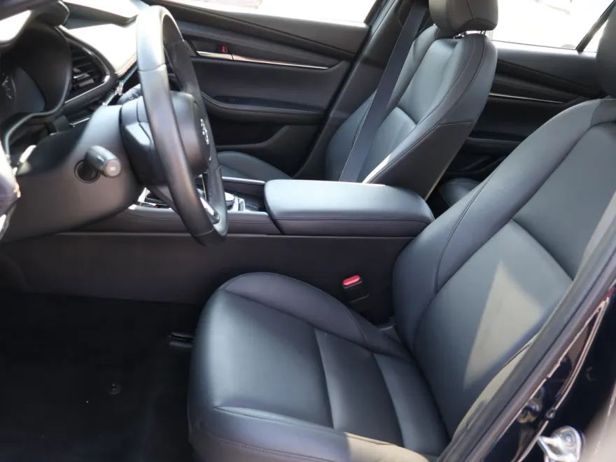 2024 Mazda Mazda3 2.5 s Preferred photo 1