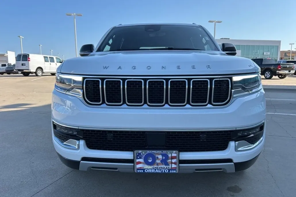 2024 Jeep Wagoneer Series II photo 1