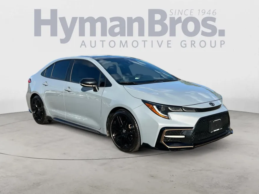 2021 Toyota Corolla SE photo 1