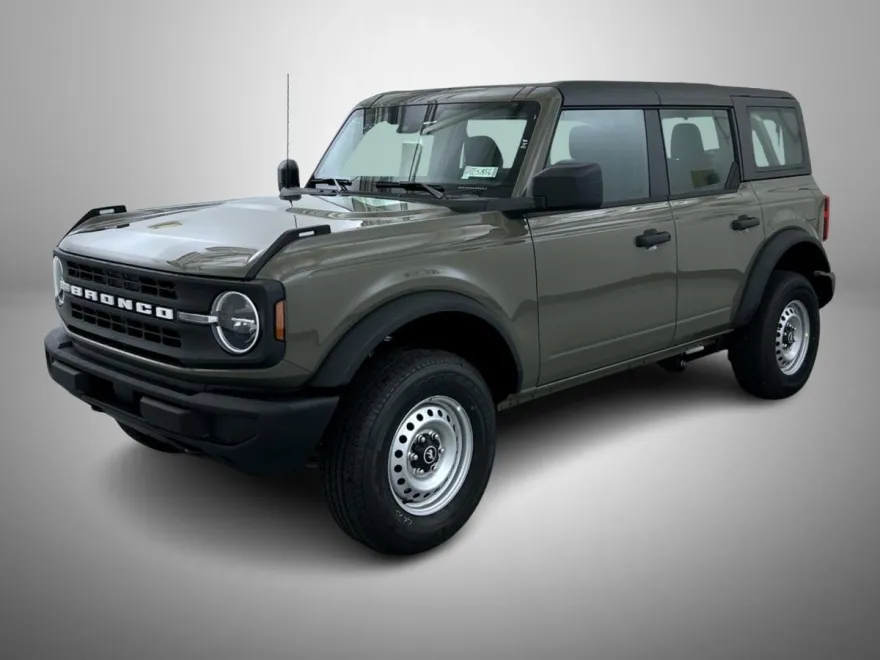 2025 Ford Bronco Base photo 1