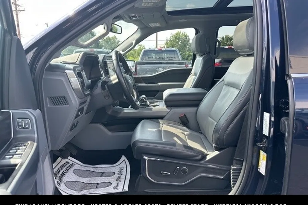 2022 Ford F-150 Lariat photo 1