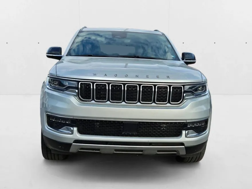 2023 Jeep Wagoneer Series III photo 1