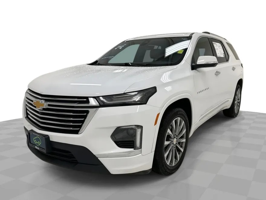 2023 Chevrolet Traverse Premier photo 1