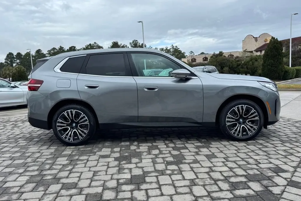 2025 Bmw X3 30x Drive photo 1