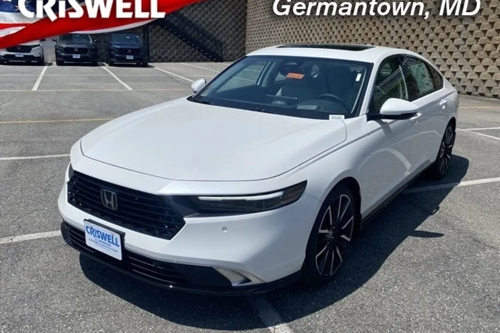 2025 Honda Accord Hybrid Touring photo 1